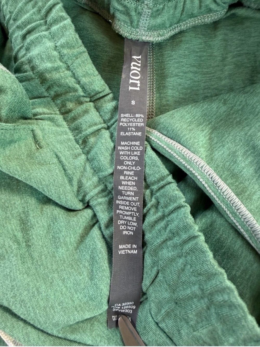 Vuori Women’s Marsh Green Performance Drawstring Joggers Small - Picture 9 of 9